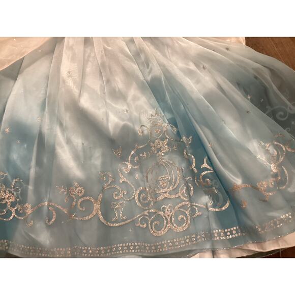 Disney Store Limited Edition Cinderella Ballgown Dress Size 8 - Picture 3 of 4
